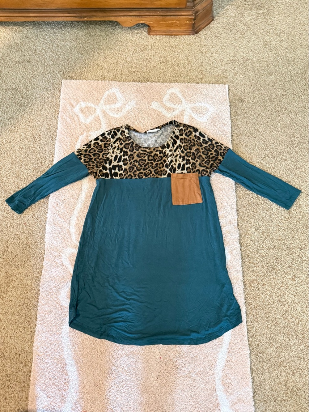 Reborn J Teal Long Sleeve Tunic with Leopard Yoke and Tan Pocket very soft